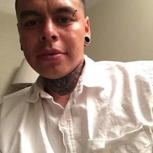 Meet your Posher, Gio